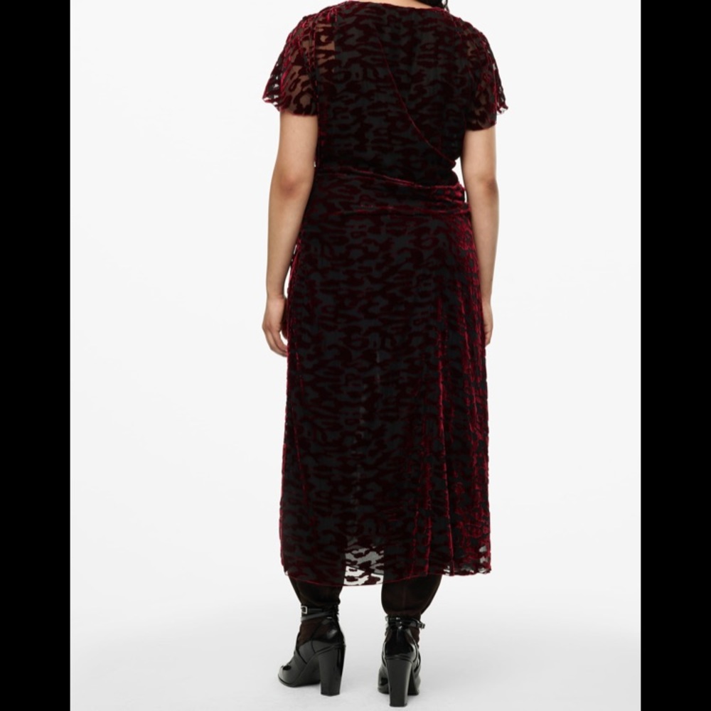- Zara limited edition collection with draped detailed NWT wine detailed d… - Picture 5 of 10